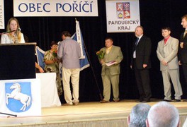 Slavnostní vyhlášení soutěže VESNICE ROKU Pardubického kraje 2011 - foto č. 1