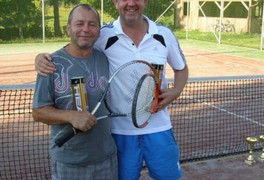 Tenisový turnaj ve čtyřhře 2015 - 4. ročník - foto č. 20