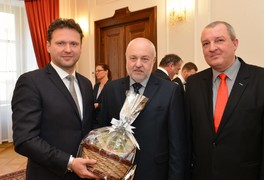 Vítězové soutěže Vesnice roku 2018 byli přijati u předsedy Poslanecké sněmovny PČR Radka Vondráčka - foto č. 23