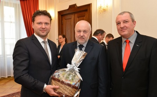Vítězové soutěže Vesnice roku 2018 byli přijati u předsedy Poslanecké sněmovny PČR Radka Vondráčka
