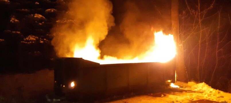 Jednotka JPO V obce Pustá Kamenice dnes zasahovala u hořícího kontejneru