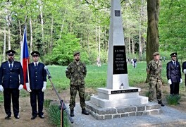 Pietní akt v Pekelci - 2.5.2025 - foto č. 5