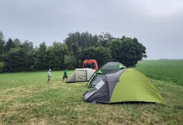 Pěší výlet ke skále a společné stanování - foto č. 3