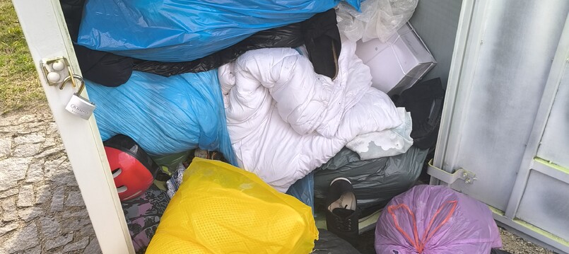 Kontejner na použitý textil byl vyvezen