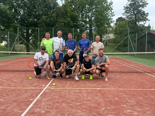 Tenisový turnaj ve čtyřhře 2026