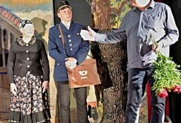 Divadelní posvícení v Pusté Kamenici - Zabíjačka aneb Zásnuby naruby - foto č. 42
