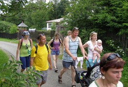Turistický výlet pro děti a rodiče - Březiny 2012 - foto č. 7