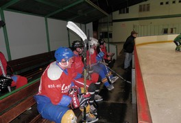 Další zápasy hokejistů - foto č. 3